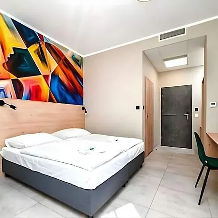 Za Bunkrem 2 0 Hotel Zbroslawice